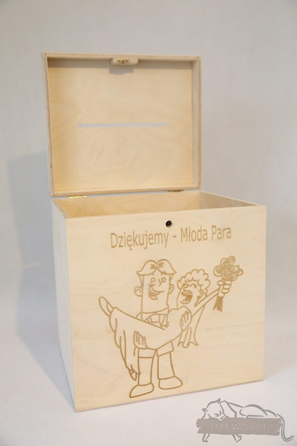 Drewniane pudełko na koperty ślubne małe-grawer 1